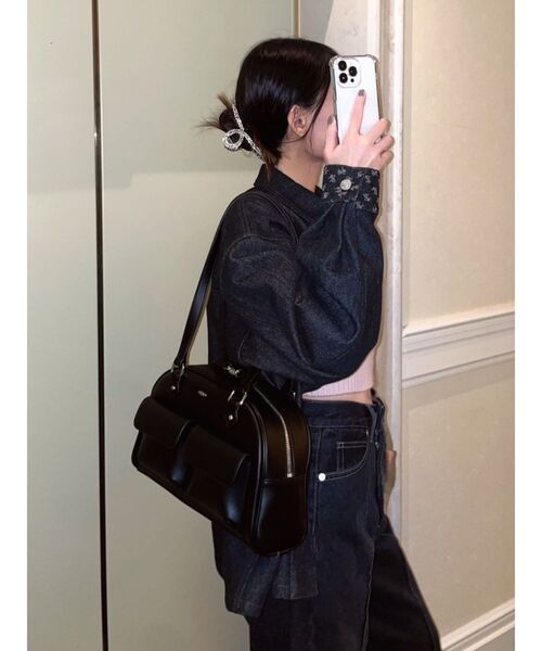 EATME(イートミー)の「ハーフムーンボストンバッグ(ボストンバッグ・レディース・アイボリー/ブラック/イエロー・FREE)」の5枚目の写真