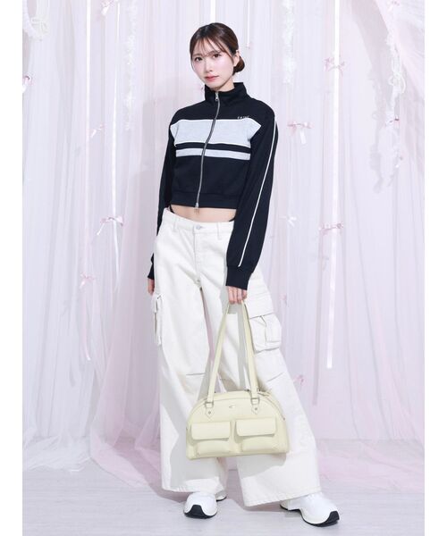 EATME(イートミー)の「ハーフムーンボストンバッグ(ボストンバッグ・レディース・アイボリー/ブラック/イエロー・FREE)」の7枚目の写真