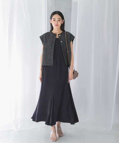 URBAN RESEARCH ROSSO WOMEN(アーバンリサーチ ロッソ)の「2WAYキュプラキャミワンピース(ワンピース・レディース・ベージュ/ネイビー・FREE)」の22枚目の写真