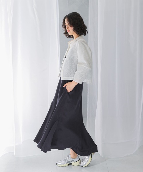 URBAN RESEARCH ROSSO WOMEN(アーバンリサーチ ロッソ)の「2WAYキュプラキャミワンピース(ワンピース・レディース・ベージュ/ネイビー・FREE)」の18枚目の写真