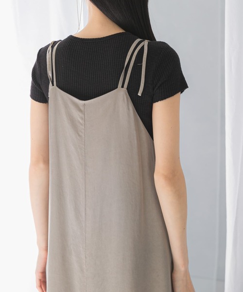 URBAN RESEARCH ROSSO WOMEN(アーバンリサーチ ロッソ)の「2WAYキュプラキャミワンピース(ワンピース・レディース・ベージュ/ネイビー・FREE)」の12枚目の写真