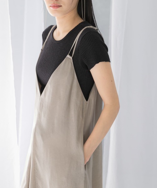 URBAN RESEARCH ROSSO WOMEN(アーバンリサーチ ロッソ)の「2WAYキュプラキャミワンピース(ワンピース・レディース・ベージュ/ネイビー・FREE)」の10枚目の写真