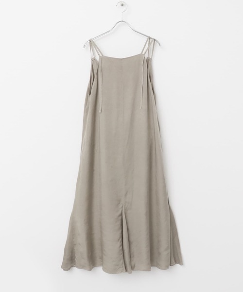 URBAN RESEARCH ROSSO WOMEN(アーバンリサーチ ロッソ)の「2WAYキュプラキャミワンピース(ワンピース・レディース・ベージュ/ネイビー・FREE)」の9枚目の写真