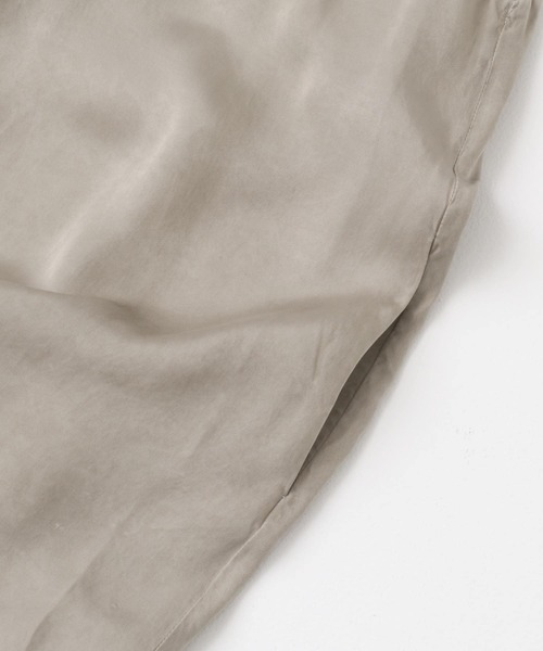 URBAN RESEARCH ROSSO WOMEN(アーバンリサーチ ロッソ)の「2WAYキュプラキャミワンピース(ワンピース・レディース・ベージュ/ネイビー・FREE)」の4枚目の写真