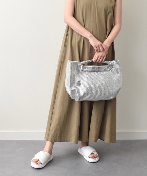 CORSO ROMA,9(コルソローマ)の「【CORSO ROMA 9】クロスベルトフットベッドサンダル(W52101)(サンダル・レディース・ホワイト/ブラック・35/39/38/37/36)」の8枚目の写真