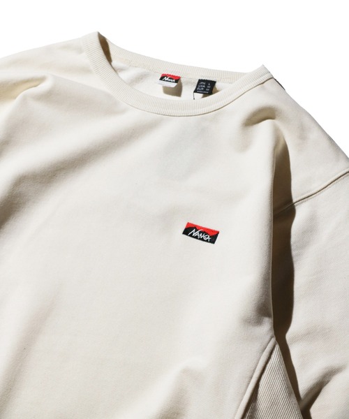 NANGA(ナンガ)の「NANGA / ナンガ ECO HYBRID MINI BOX LOGO EMBROIDERY SWEATSHIRT(UNISEX) エコハイブリッド ミニロゴ スウェット(Tシャツ/カットソー・メンズ・ホワイト/グレー・MEDIUM/LARGE/X-LARGE)」の4枚目の写真