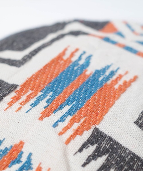 PENDLETON(ペンドルトン)の「【PE2】【PENDLETON/ペンドルトン】JAQUARD HAT ジャガード ハット(ハット・レディース・チャコールグレー/レッド・FREE)」の5枚目の写真