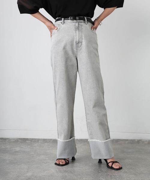 Floran（フローラン）の「ロールアップワイドデニムストレートパンツ（デニムパンツ・レディース・グレー/ワンウォッシュ/ライトブルー・FREE）」の2枚目の写真