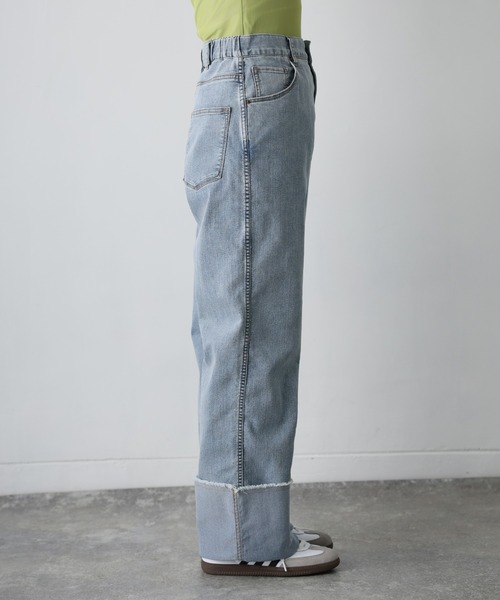 Floran（フローラン）の「ロールアップワイドデニムストレートパンツ（デニムパンツ・レディース・グレー/ワンウォッシュ/ライトブルー・FREE）」の21枚目の写真