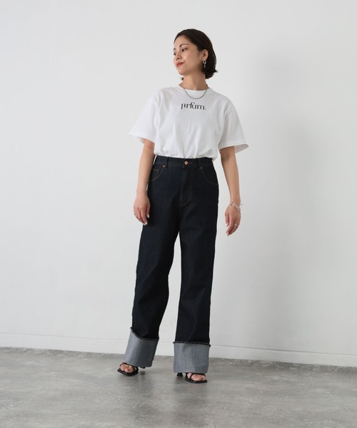 Floran（フローラン）の「ロールアップワイドデニムストレートパンツ（デニムパンツ・レディース・グレー/ワンウォッシュ/ライトブルー・FREE）」の12枚目の写真