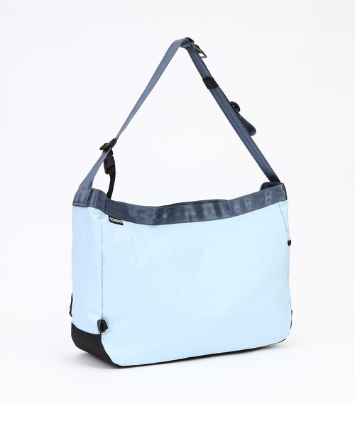 CHROME（クローム）の「［ CHROME / クローム ］NEWSPAPER MESSENGER / ニュースペーパー メッセンジャー バッグ 耐水 26L ビッグショルダーバッグ（ショルダーバッグ・メンズ・レッド系その他/オレンジ/ライトブルー/オリーブ・FREE）」の5枚目の写真