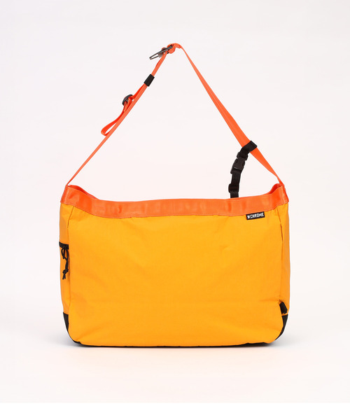 CHROME（クローム）の「［ CHROME / クローム ］NEWSPAPER MESSENGER / ニュースペーパー メッセンジャー バッグ 耐水 26L ビッグショルダーバッグ（ショルダーバッグ・メンズ・レッド系その他/オレンジ/ライトブルー/オリーブ・FREE）」の14枚目の写真