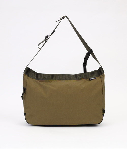 CHROME（クローム）の「［ CHROME / クローム ］NEWSPAPER MESSENGER / ニュースペーパー メッセンジャー バッグ 耐水 26L ビッグショルダーバッグ（ショルダーバッグ・メンズ・レッド系その他/オレンジ/ライトブルー/オリーブ・FREE）」の8枚目の写真