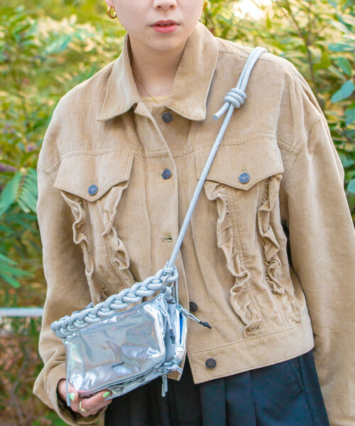 Topologie（トポロジー）の「Topologie/トポロジー Bottle Sacoche ボトルサコッシュ【バッグ単体】（スマホグッズ・レディース・シルバー/ゴールド/ブラック/ベージュ・ONE SIZE）」の5枚目の写真