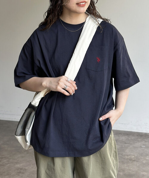CPCM(シーピーシーエム)の「【U.S. POLO ASSN.】1ポイント刺繍半袖T(Tシャツ/カットソー・メンズ・チャコールグレー/ホワイト/グリーン/ホワイト系その他/ネイビー・MEDIUM/LARGE)」の5枚目の写真