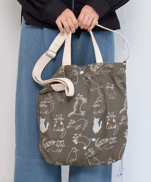 POU DOU DOU（プードゥドゥ）の「＜Daily＞キャンパスオリジナルプリント2wayショルダーバッグ（ショルダーバッグ・レディース・ダークグレー/キナリ/ブルー・フリー）」の12枚目の写真