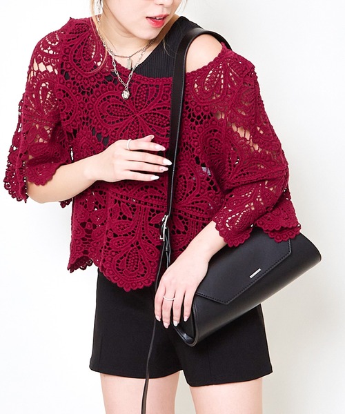 GORGE（ゴージ）の「《カギバリ×クロシェ》レディース プルオーバー レーストップス 半袖 春夏秋（Tシャツ/カットソー・レディース・アイボリー/ブラック/ベージュ/ボルドー・F）」の18枚目の写真