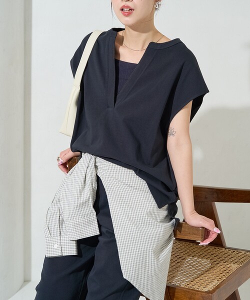 セール】限定展開 Vネックフレンチスリーブパンツセットアップ