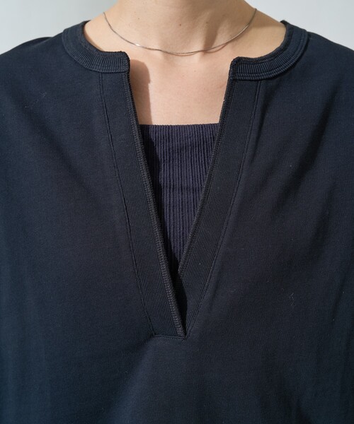 FREAK'S STORE（フリークスストア）の「限定展開　Vネックフレンチスリーブパンツセットアップ（その他パンツ・レディース・ベージュ/オリーブ/ブラック/ブラウン/レッド/ネイビー・SMALL/MEDIUM）」の14枚目の写真