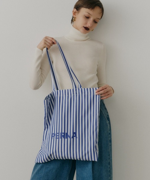 PERNA（ペルナ）の「ストライプロゴトートバッグ（トートバッグ・レディース・ピンク/ブルー・FREE）」の2枚目の写真