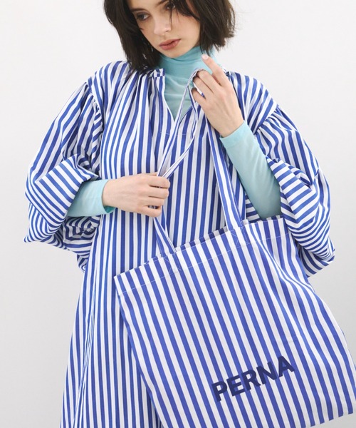 PERNA（ペルナ）の「ストライプロゴトートバッグ（トートバッグ・レディース・ピンク/ブルー・FREE）」の6枚目の写真