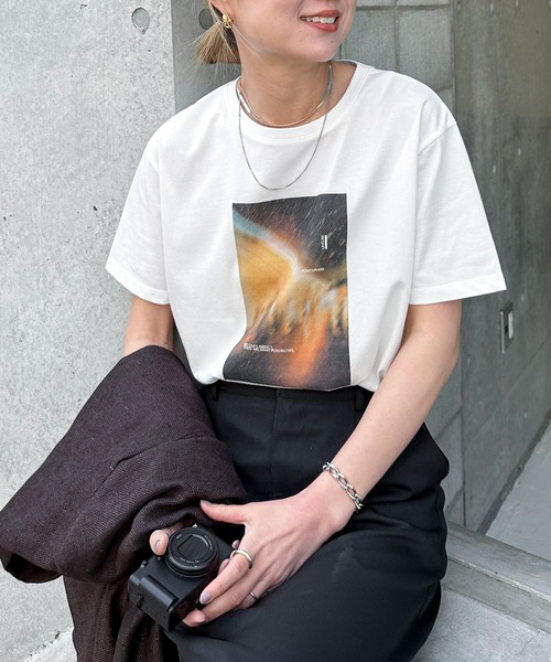 feepur(フェピュール)の「アソートフォトTee(Tシャツ/カットソー・レディース・オフホワイト/ホワイト・MEDIUM)」の21枚目の写真
