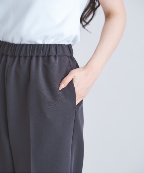 MISCH MASCH(ミッシュマッシュ)の「センタープレスイージーパンツ(その他パンツ・レディース・ブルーグレー/チャコールグレー/サンドグレー・マルチサイズ)」の8枚目の写真
