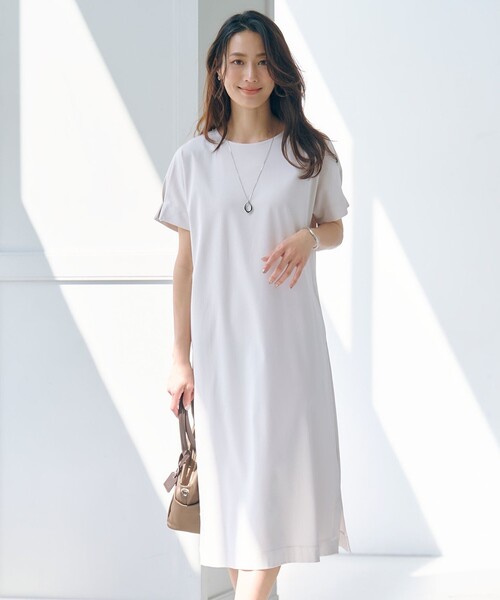J.PRESS(ジェイプレス)の「【WEB限定カラーあり・洗える】コットンスムース ドルマンスリーブ ワンピース(ワンピース・レディース・ピーコックグリーン系/ネイビー系/ダークブラウン系/ライトグレー系・T13/T15)」の2枚目の写真