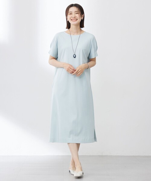 J.PRESS(ジェイプレス)の「【WEB限定カラーあり・洗える】コットンスムース ドルマンスリーブ ワンピース(ワンピース・レディース・ピーコックグリーン系/ネイビー系/ダークブラウン系/ライトグレー系・T13/T15)」の11枚目の写真