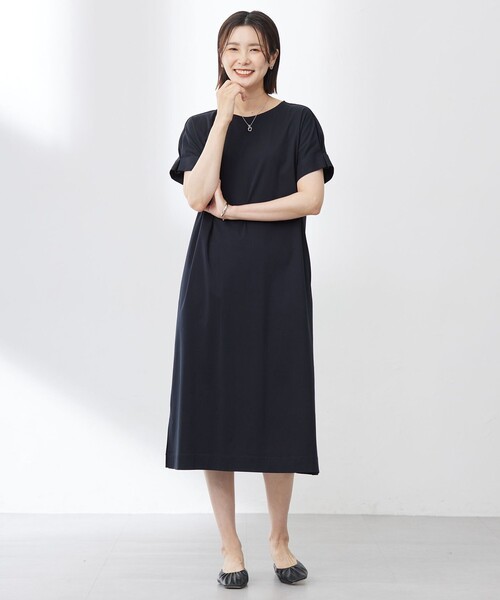 J.PRESS(ジェイプレス)の「【WEB限定カラーあり・洗える】コットンスムース ドルマンスリーブ ワンピース(ワンピース・レディース・ピーコックグリーン系/ネイビー系/ダークブラウン系/ライトグレー系・T13/T15)」の13枚目の写真