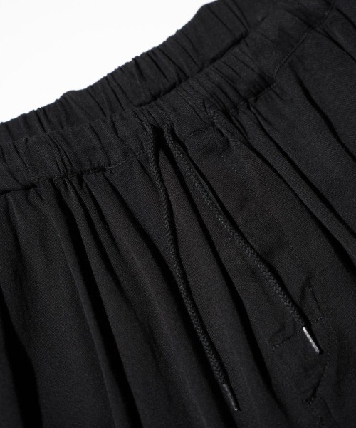 SUNNY  SPORTS（サニースポーツ）の「SUNNY SPORTS / サニースポーツ RAYON BAGGY SHORTS 無地 デイジー チェッカーフラッグ レーヨン ショートパンツ（その他パンツ・メンズ・ブラック/チェック/その他1・MEDIUM/LARGE）」の9枚目の写真