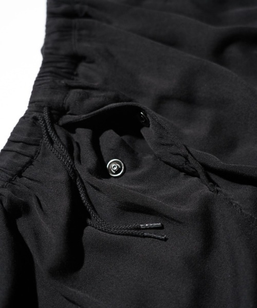 SUNNY  SPORTS（サニースポーツ）の「SUNNY SPORTS / サニースポーツ RAYON BAGGY SHORTS 無地 デイジー チェッカーフラッグ レーヨン ショートパンツ（その他パンツ・メンズ・ブラック/チェック/その他1・MEDIUM/LARGE）」の13枚目の写真