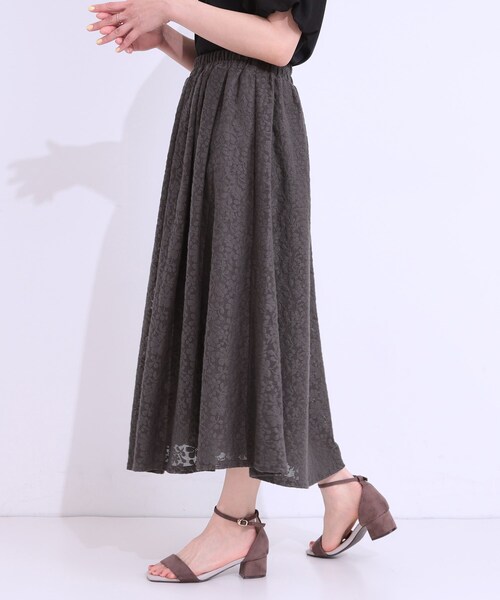 DRESKIP（ドレスキップ）の「【S-LL】メッシュレースが魅力的なフレアスカート（スカート・レディース・ブラック/オフホワイト/チャコールグレー・01/02/03/04）」の14枚目の写真