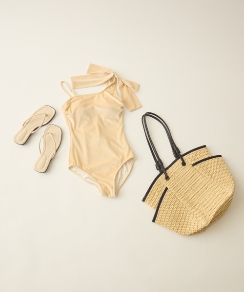 NEUNA(ヌナ)の「エコレザートングサンダル(サンダル・レディース・アイボリー/ブラック・36/38/39)」の16枚目の写真