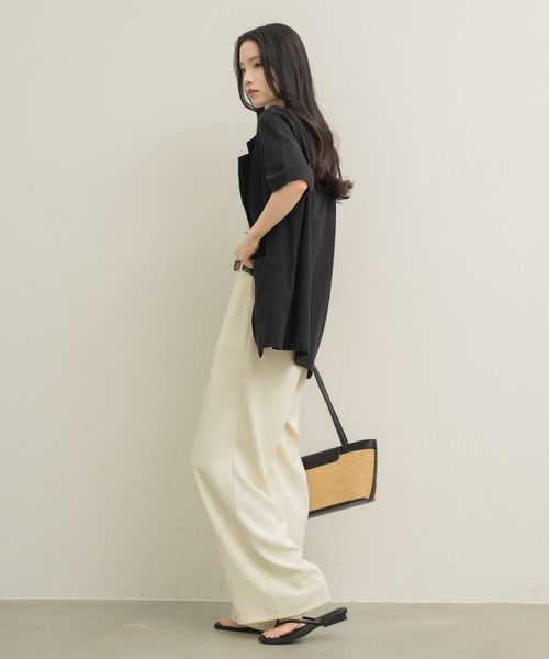 NEUNA(ヌナ)の「エコレザートングサンダル(サンダル・レディース・アイボリー/ブラック・36/38/39)」の13枚目の写真