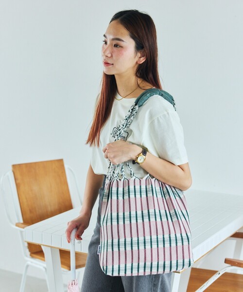 DULTON(ダルトン)の「DULTON/ダルトン HAMMOCK TOTE S ハンモック ストライプトートS(トートバッグ・レディース・イエロー/ネイビー/ピンク/レッド/グリーン/ブルー・ONE SIZE)」の11枚目の写真