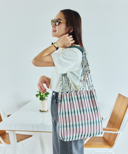 DULTON(ダルトン)の「DULTON/ダルトン HAMMOCK TOTE S ハンモック ストライプトートS(トートバッグ・レディース・イエロー/ネイビー/ピンク/レッド/グリーン/ブルー・ONE SIZE)」の13枚目の写真