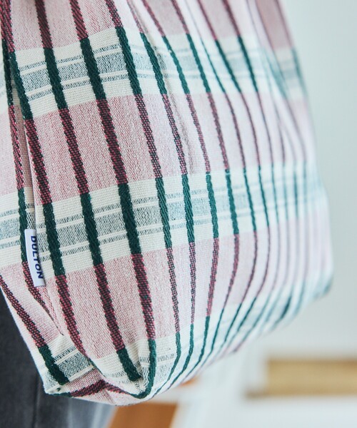 DULTON(ダルトン)の「DULTON/ダルトン HAMMOCK TOTE S ハンモック ストライプトートS(トートバッグ・レディース・イエロー/ネイビー/ピンク/レッド/グリーン/ブルー・ONE SIZE)」の15枚目の写真