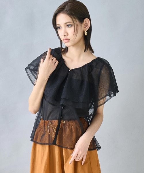 Settimissimo(セッティミッシモ)の「ビッグ フリルカラー ノースリーブ シアー ブラウス(シャツ/ブラウス・レディース・アイボリー/ブラック・FREE)」の5枚目の写真