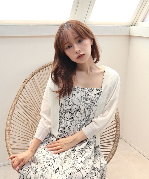 CECIL McBEE(セシルマクビー)の「UV x 接触冷感 ウォッシャブルシアーカーディガン(ニット/セーター・レディース・レッド/モカ/ブラック/オフホワイト・MEDIUM)」の3枚目の写真