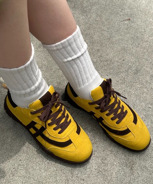 FOREVER 21(フォーエバー トゥエンティーワン)の「【2025SS】ローカットスニーカー(スニーカー・レディース・レッド/イエロー/ライトブラウン・MEDIUM/LARGE)」の21枚目の写真