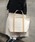 L.L.Bean�i�G���G���r�[���j�́uL.L.Bean/�G���E�G���E�r�[�� ZIP-TOP BOAT AND TOTE MEDIUM �L�����o�X �g�[�g�o�b�O�i�g�[�g�o�b�O�j�v�b�x�[�W���n