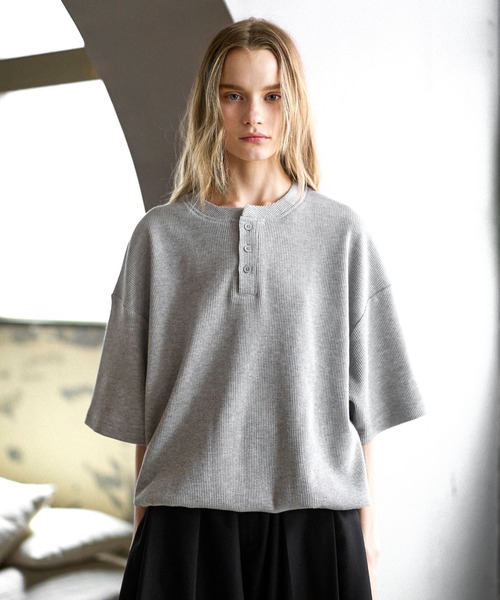 ROCHEM(ローシェン)の「サーマルヘンリーネックドローコードT(Tシャツ/カットソー・メンズ・ブラウン/グレー/ブラック/グレー系/ブラック系・XS/S/M/L)」の9枚目の写真
