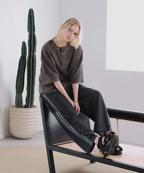 ROCHEM（ローシェン）の「ヴィンテージ加工サーマルヘンリーネックドローコードT（Tシャツ/カットソー・メンズ・ブラウン/グレー/ブラック・XS/S/M/L）」の10枚目の写真