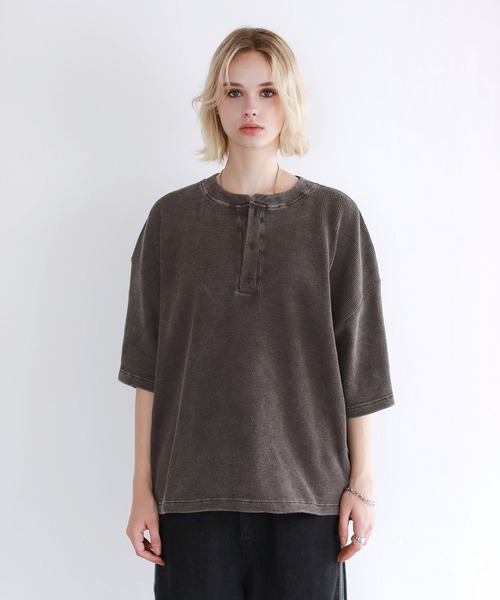ROCHEM（ローシェン）の「ヴィンテージ加工サーマルヘンリーネックドローコードT（Tシャツ/カットソー・メンズ・ブラウン/グレー/ブラック・XS/S/M/L）」の15枚目の写真