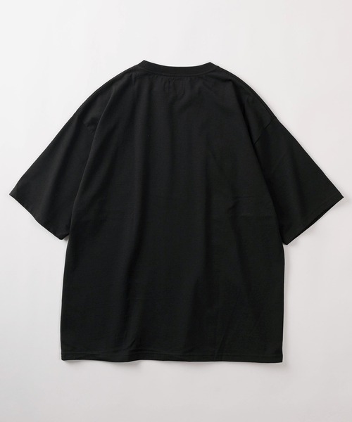 make a ray!(メイク ア レイ!)の「【81】 ワッペンロゴ カレッジデザイン Tシャツ/メンズ/レディース(Tシャツ/カットソー・メンズ・アッシュグレー/チャコールグレー/ブラック系その他/ブラック/ホワイト/ホワイト系その他/オートミール/ダークグレー・M/L/XL)」の12枚目の写真