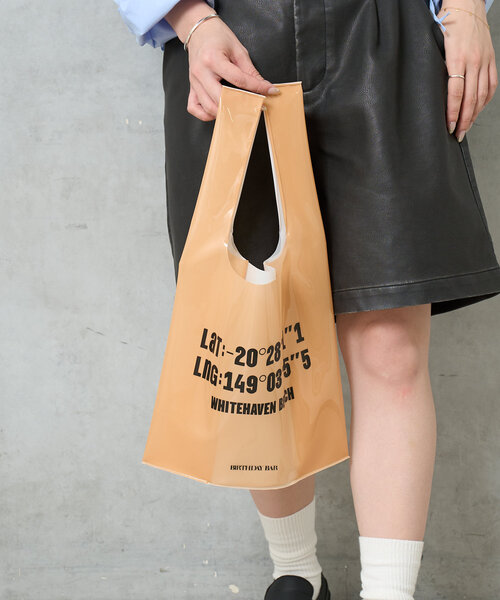 BIRTHDAY BAR（バースデイバー）の「PVC　ロゴマルシェバッグ（トートバッグ・レディース・グレー/ブルー/グリーン/ベージュ・0）」の2枚目の写真