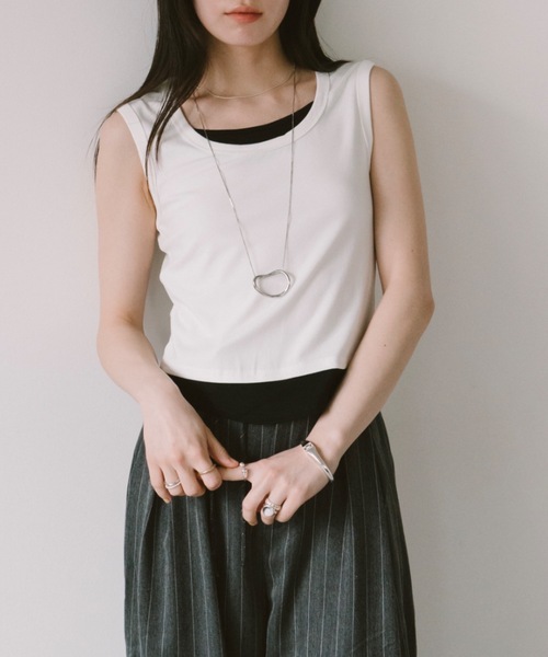 DRWCYS(ドロシーズ)の「レイヤードカットタンクトップ(タンクトップ・レディース・ホワイト/ブラック・FREE)」の1枚目の写真