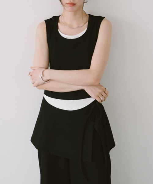 DRWCYS(ドロシーズ)の「レイヤードカットタンクトップ(タンクトップ・レディース・ホワイト/ブラック・FREE)」の10枚目の写真