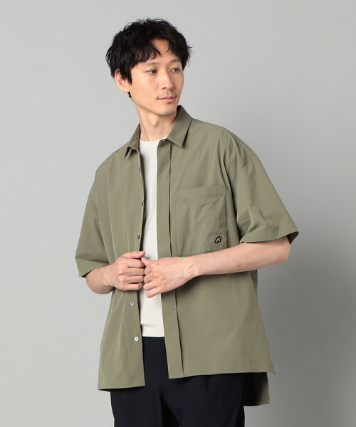 β MEN（ベータメン）の「ストレッチ 半袖シャツ（シャツ/ブラウス・メンズ・ネイビー/カーキ/チャコールグレー・M/L）」の2枚目の写真